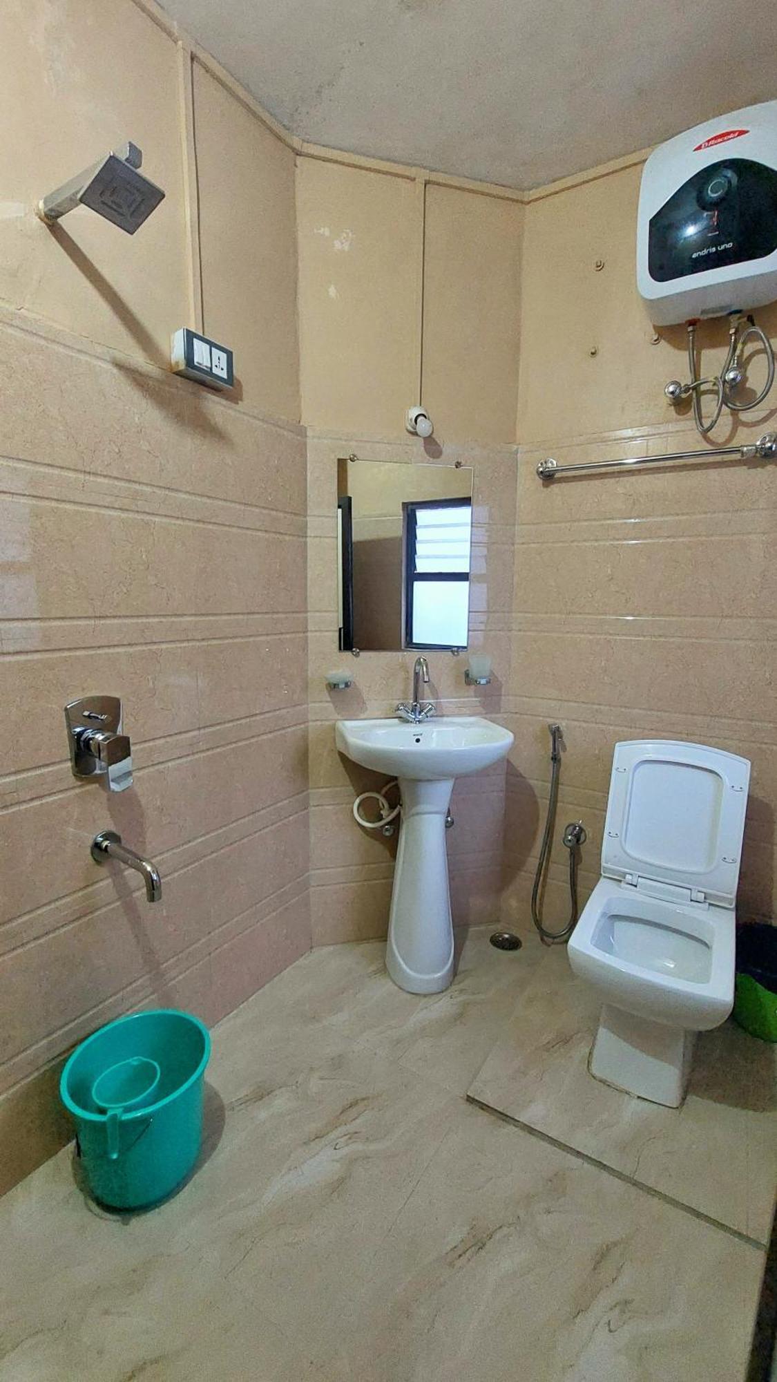 דרג'ילינג Indivar Homestay מראה חיצוני תמונה