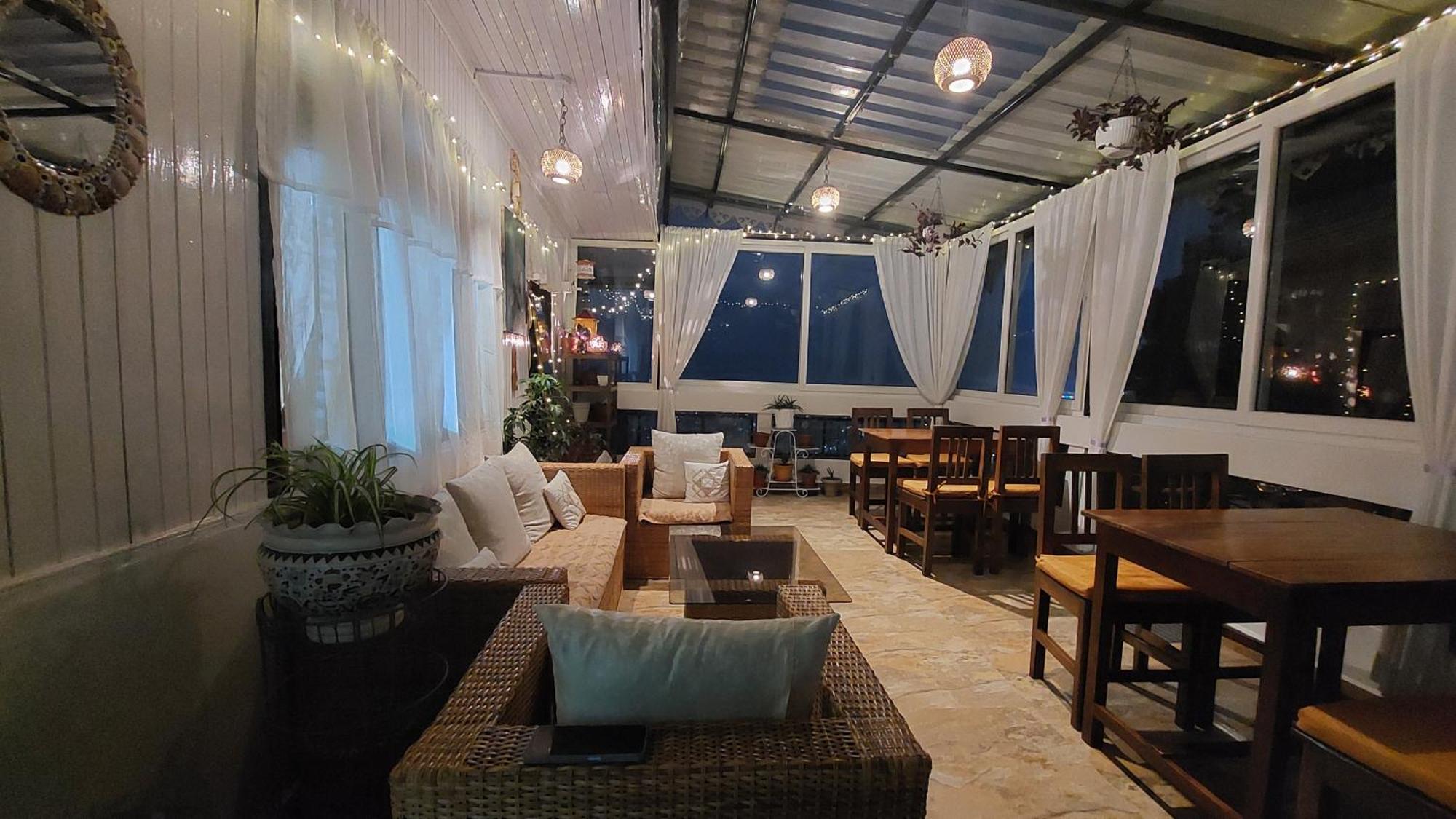 דרג'ילינג Indivar Homestay מראה חיצוני תמונה