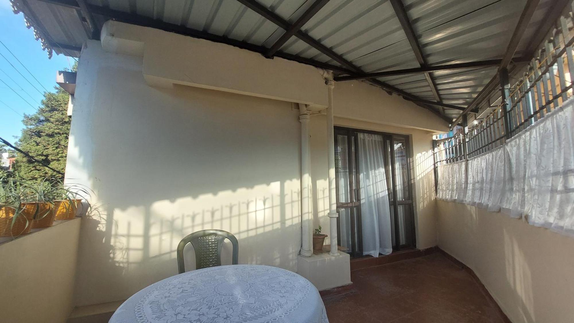 דרג'ילינג Indivar Homestay מראה חיצוני תמונה